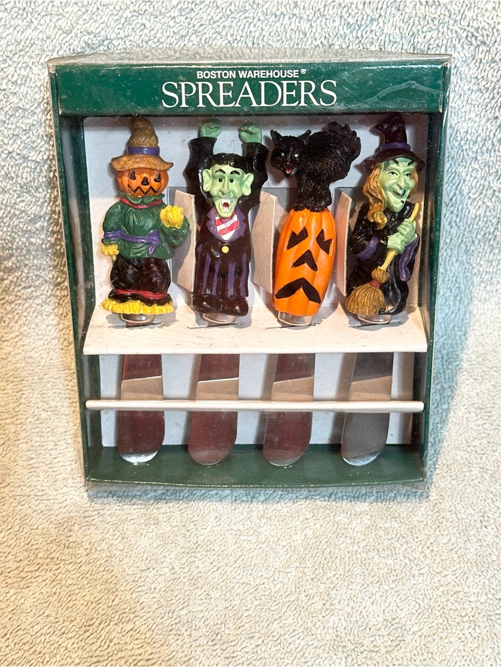 Vintage Halloween spreaders Boston warehouse new